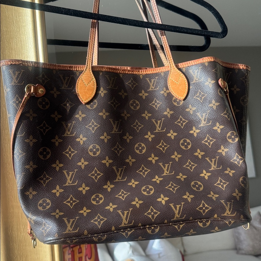 Neverfull Monogram Tote MM